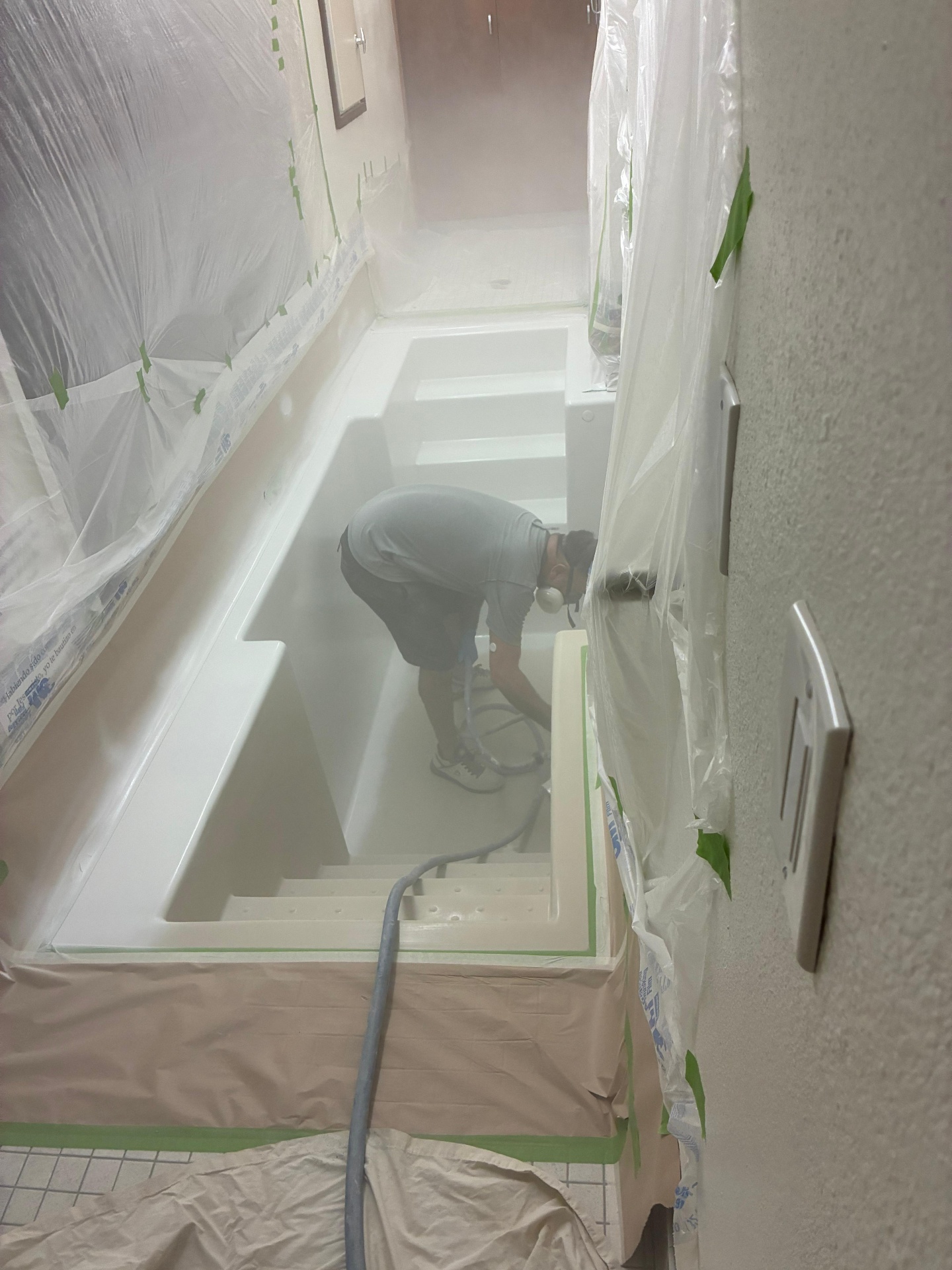 Tub Refinish In Progress